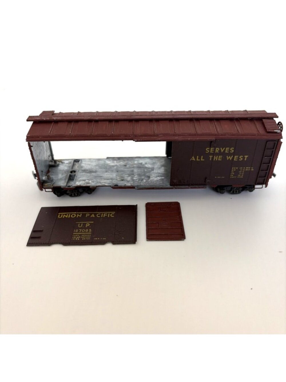 Lot 2 MDC Roundhouse HO 40' Hopper 40' AAR Boxcar Diecast Metal Assembled Kits - Picture 4 of 16